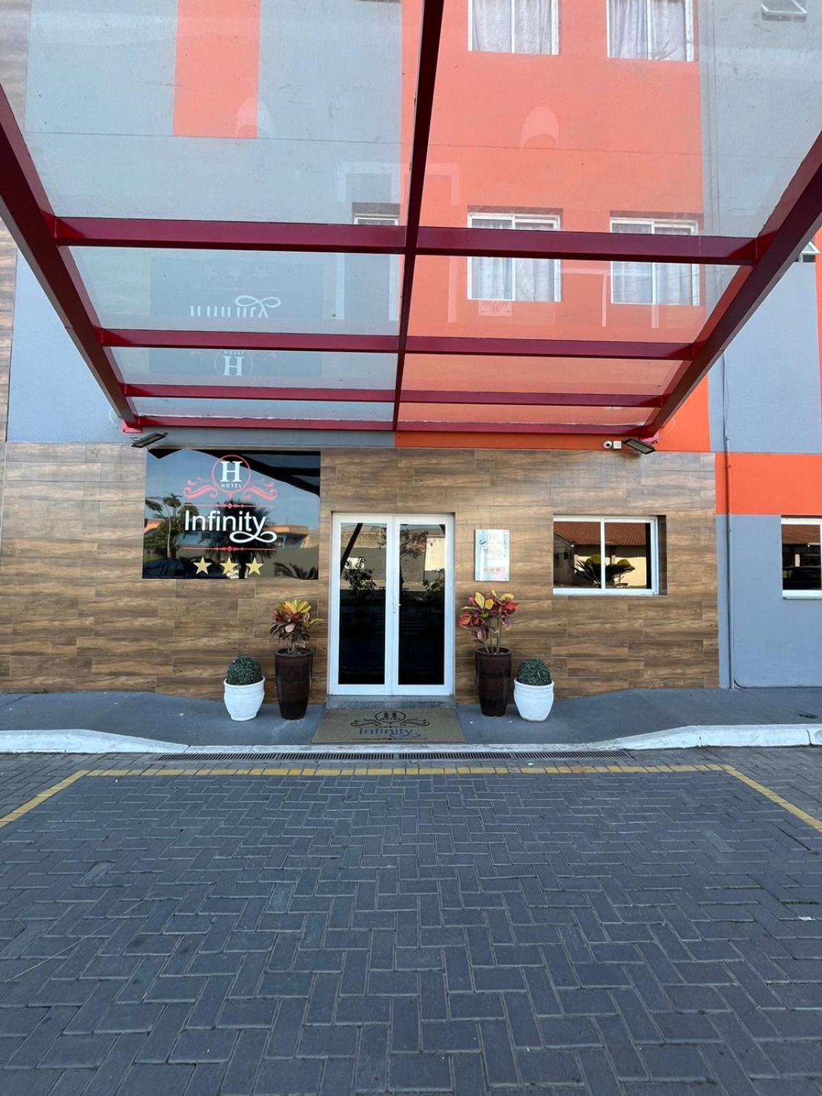 Hotel Infinity Maua  Exterior photo