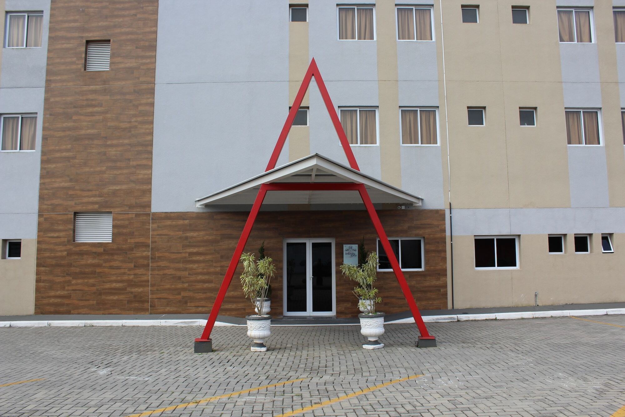 Hotel Infinity Maua  Exterior photo